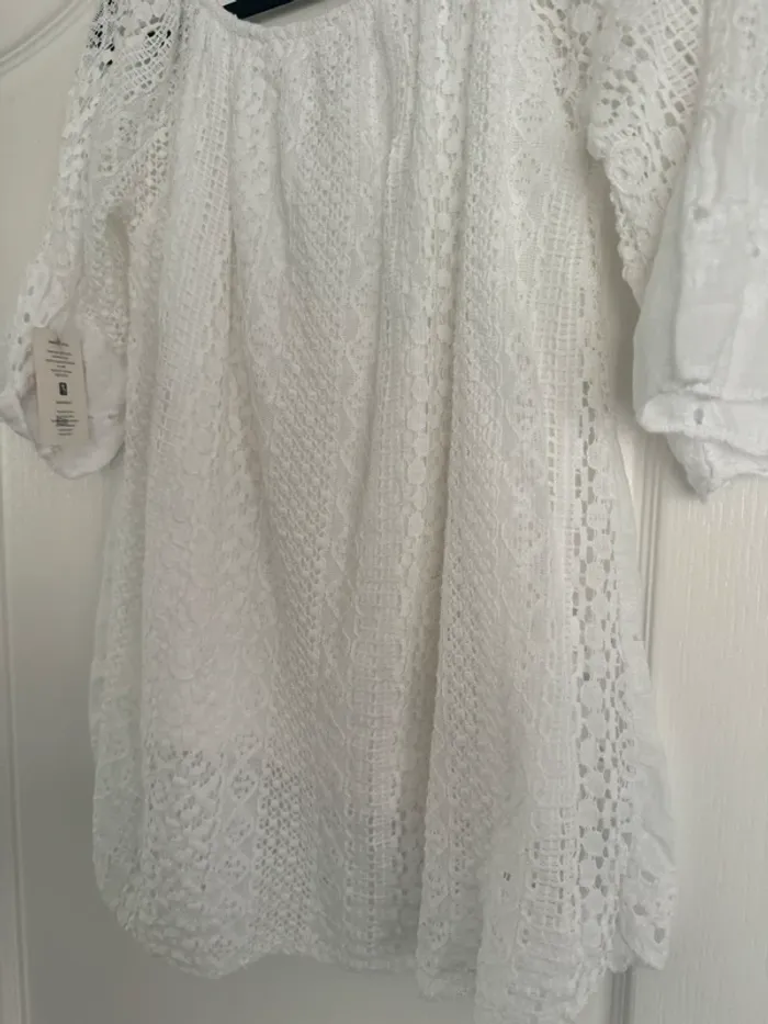 Joli haut blanc - photo numéro 3