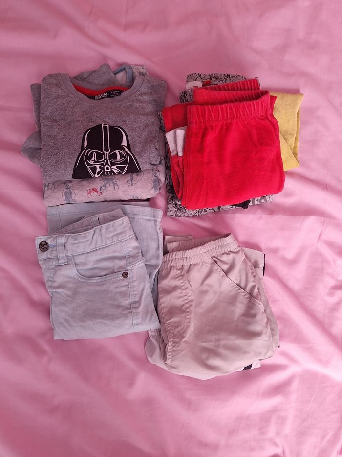 Lot vêtements garçons 5/6 ans