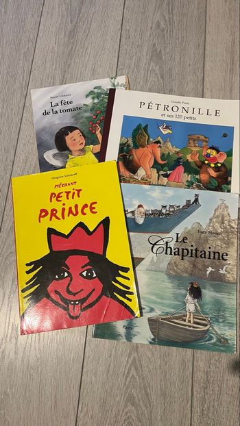 Lot de 4 livres enfants 