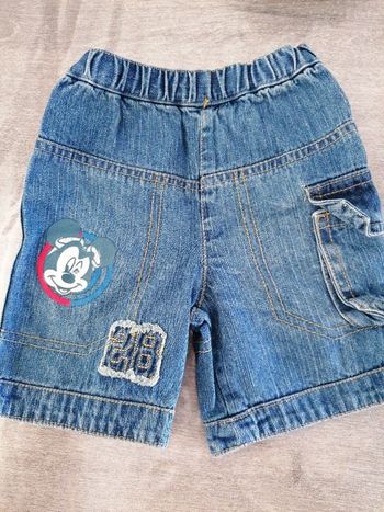 Short /Bermuda en jean Mickey