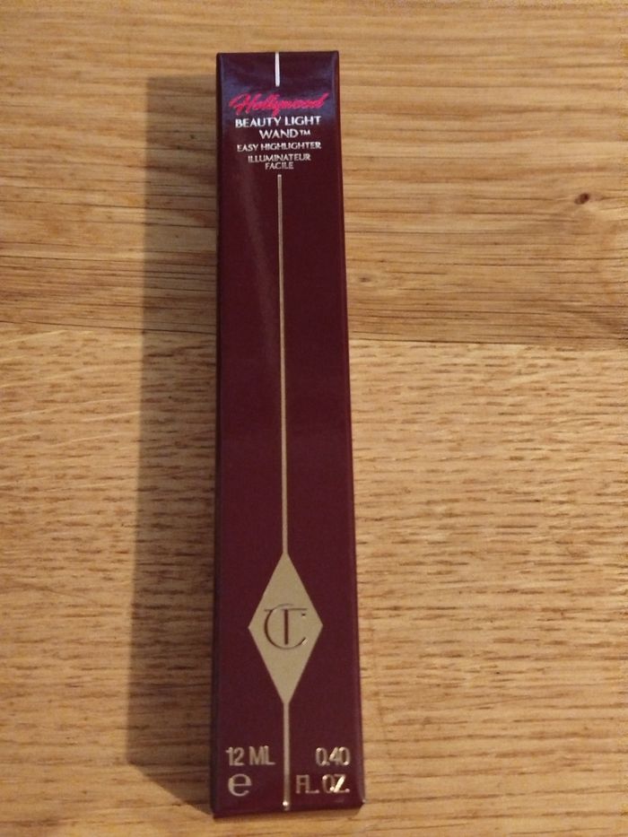 Charlotte tilbury Hollywood easy highlighter