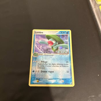 Lombre 37/100 holo reverse stamped Bloc Ex − Ex gardien de Crystal