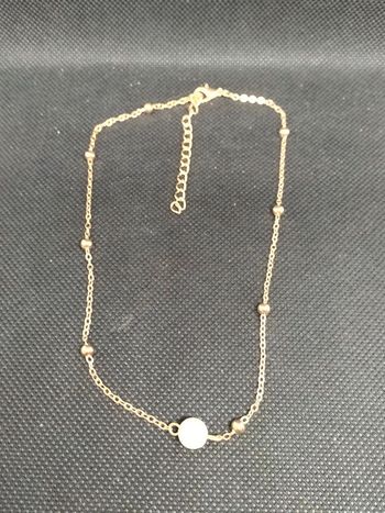 Collier doré perle blanche