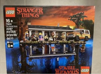 Lego 75810 Stranger Things neuf jamais déballer