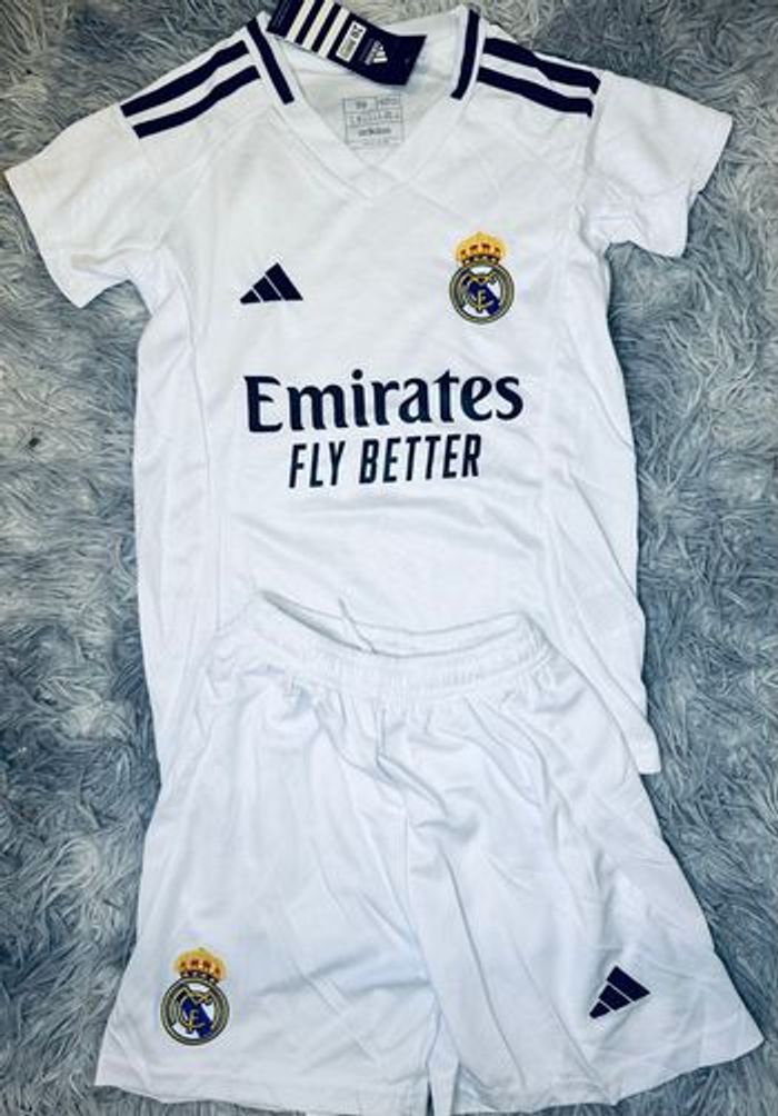 Maillot Real Madrid - photo numéro 3