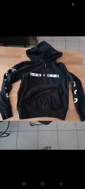 Sweat à capuche