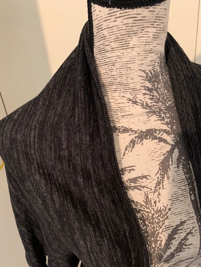 Gilet veste noir un peu gris chiné - photo numéro 2