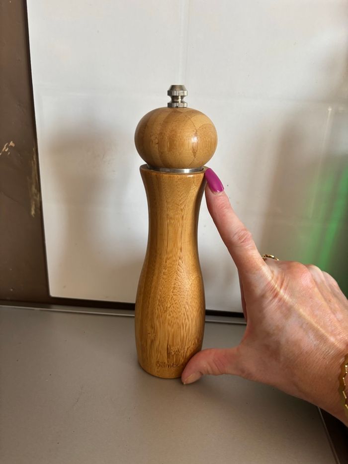 Moulin à poivre ou sel en bambou - photo numéro 2