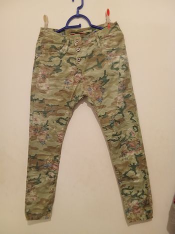 Jean de femme taille 36 de marque please 