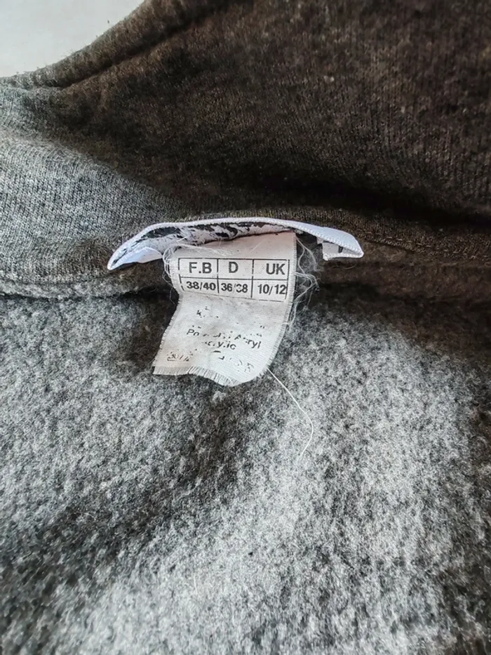 Veste polaire sans manche a col - photo numéro 5
