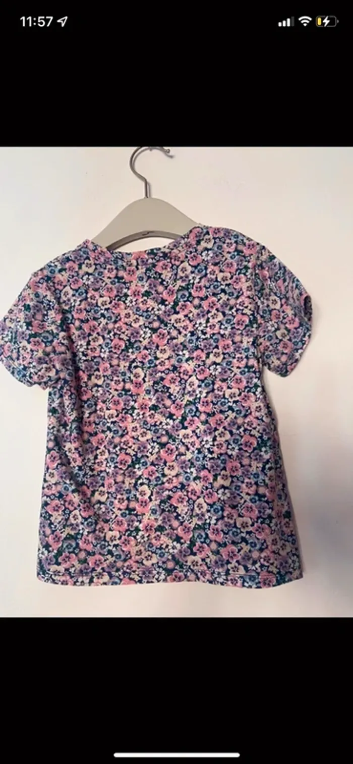 T-shirt manches courtes . - photo numéro 2