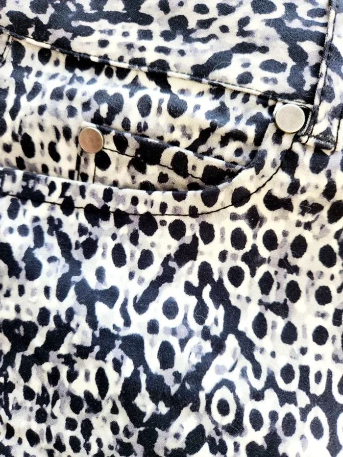 Pantalon imprimé léopard slim – By Etcetera - photo numéro 4