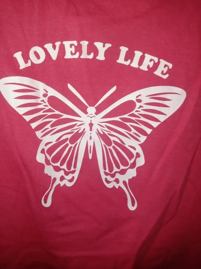 T-shirt manche courte rose fushia motif papillon - photo numéro 2