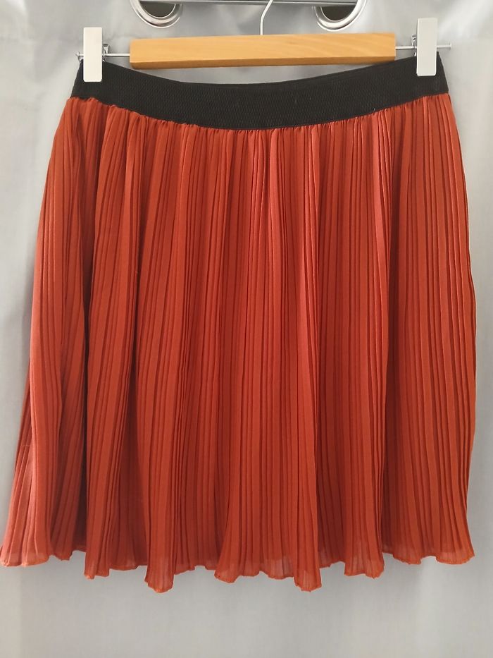 Jupe plissée taille L - photo numéro 2