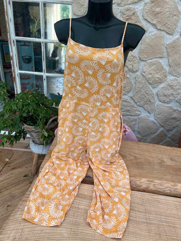 Combi Pantacourt combinaison longue à bretelles été kiabi taille 40 jaune moutarde à motif feuillage - photo numéro 4