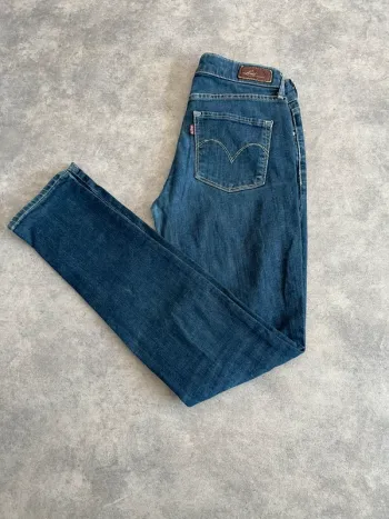 Jean Levi’s Demi Curve W26 L32