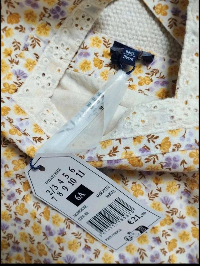 Blouse fleurie - SGMJ - 6 ans - Neuf Étiquette - photo numéro 4