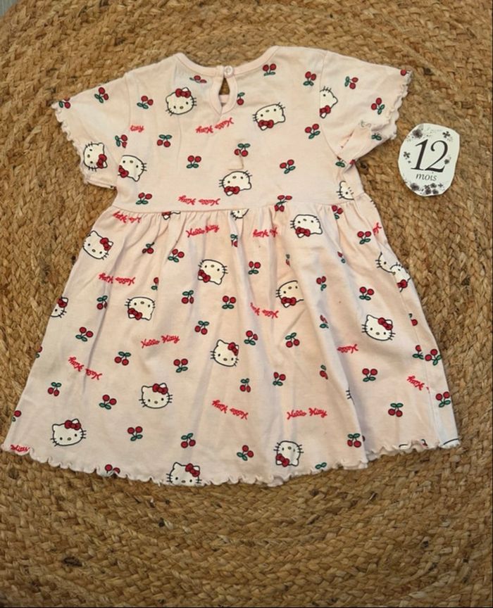 Robe Hello Kitty - photo numéro 2