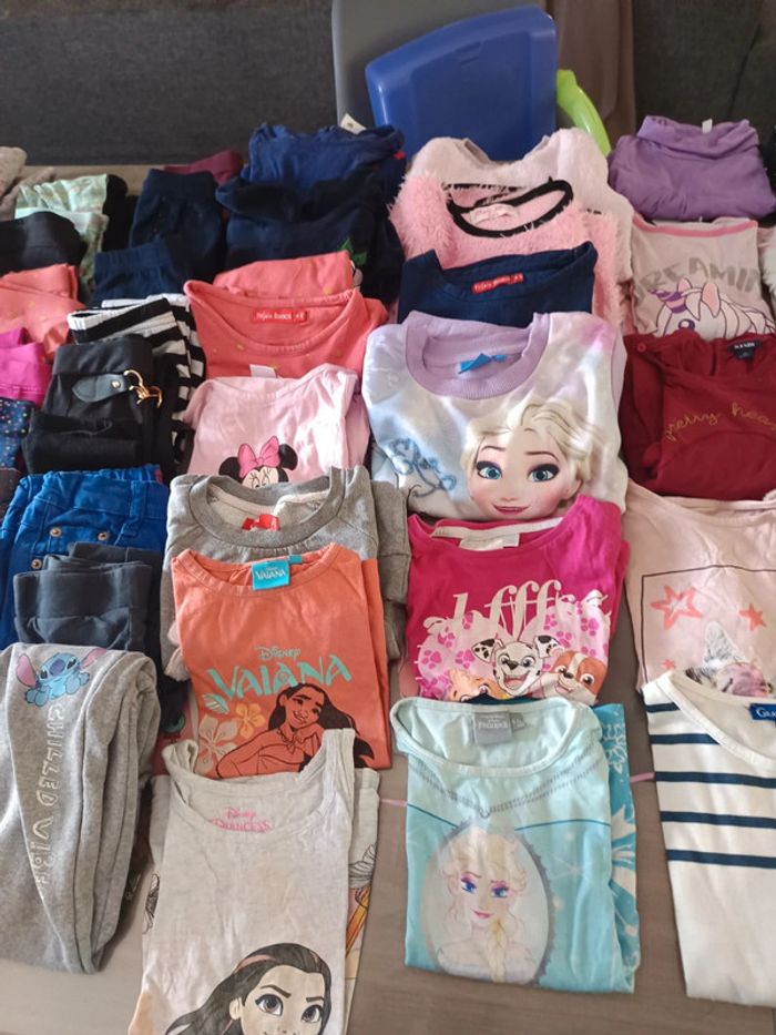 Lot 4 ans 53 pièces - photo numéro 3