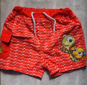 Short de bain 18m neuf