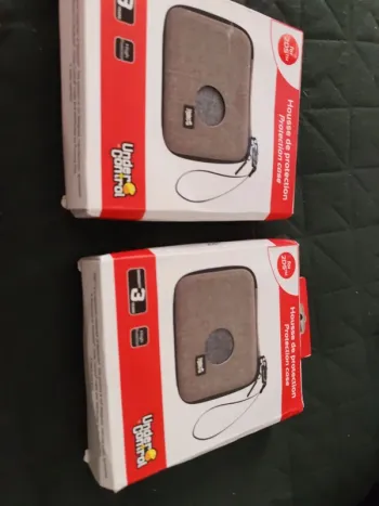 2 housses de protection neuve
