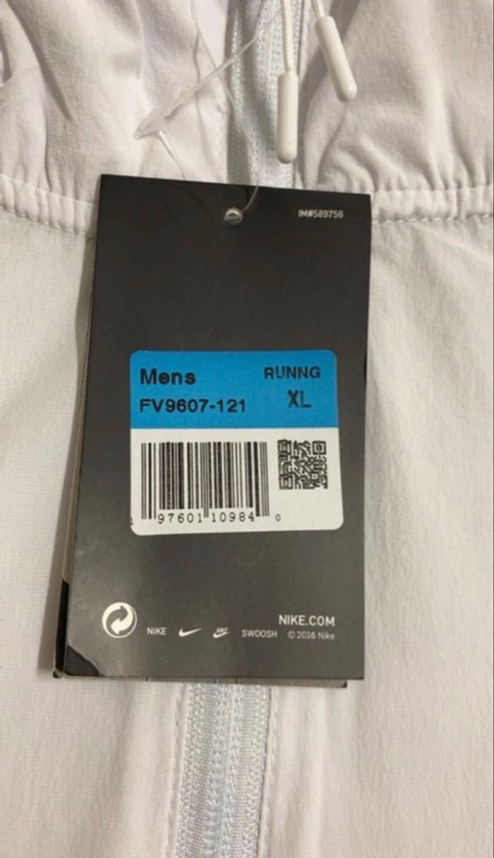 Nike Impossibly Light EK Windrunner - photo numéro 7