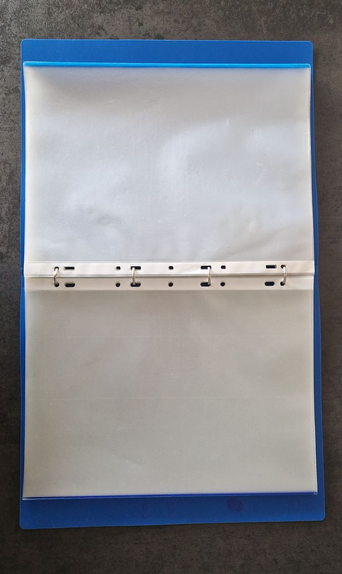 Classeur souple Exacompta + 30 pochettes transparentes - TB état - photo numéro 2