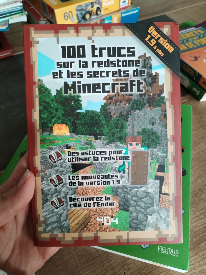 Livre 100 trucs et astuces minecraft