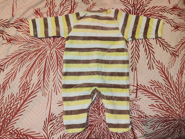 Pyjama vert - photo numéro 3