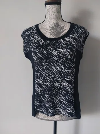 T-shirt fantaisie noir