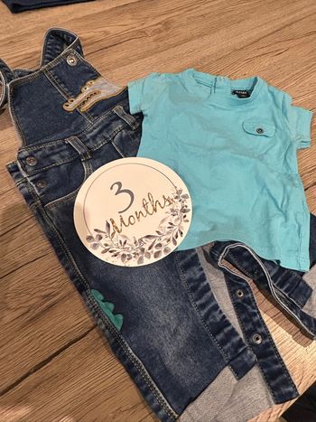 Ensemble salopette tee shirt