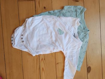 Lot bodies manches longues