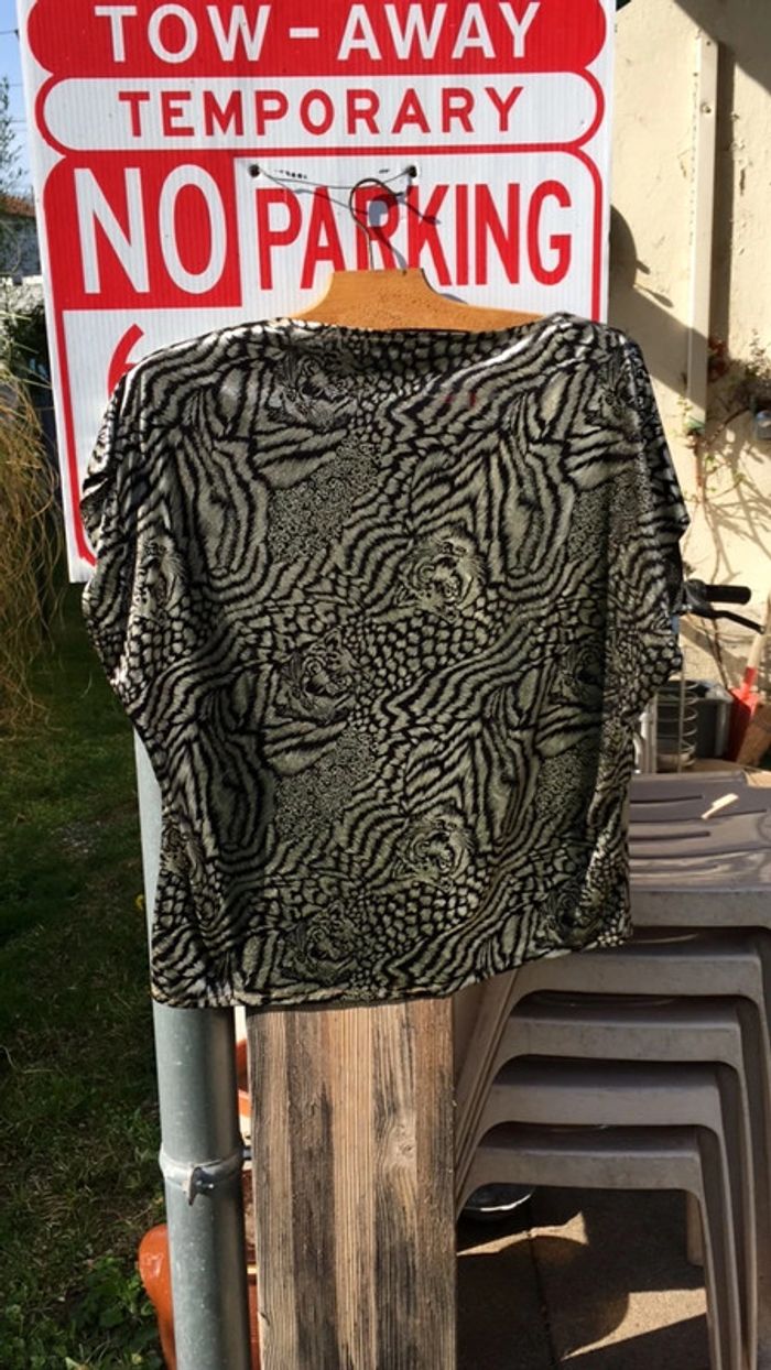 Teeshirt - photo numéro 2