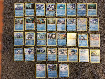 Cartes Pokémon base coloris bleu