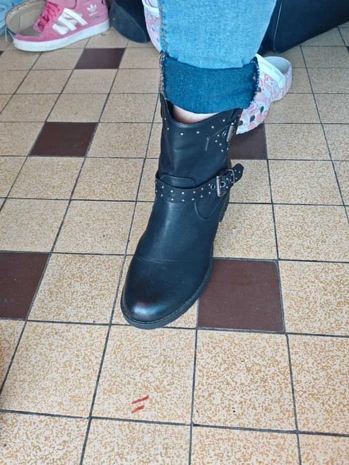 Bottines - photo numéro 2