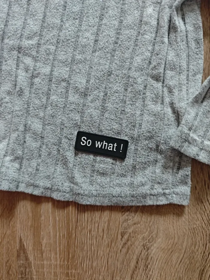 Pull col roulé 4 ans - photo numéro 3