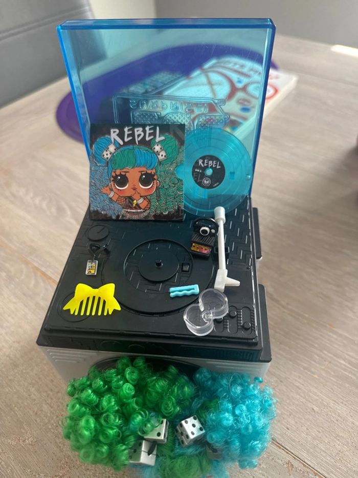 Poupée lol rebel - photo numéro 2