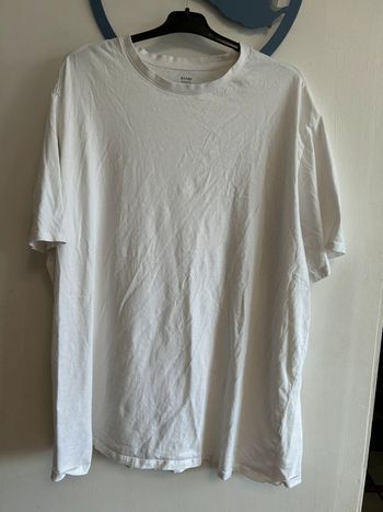T-shirt blanc Kiabi  5XL col rond