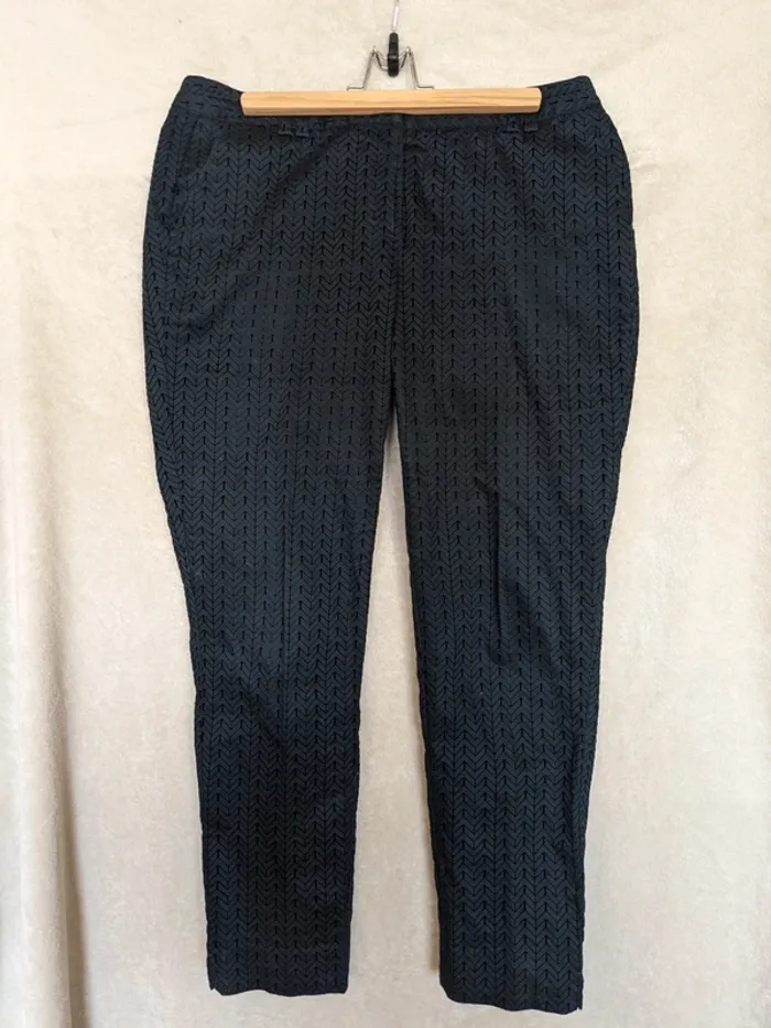 Pantalon Kiabi - marine motif géométrique