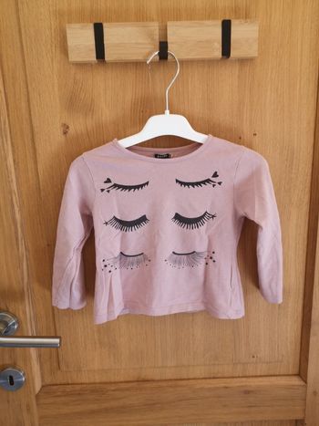 T-shirt en rose et noir Kiabi 3 ans