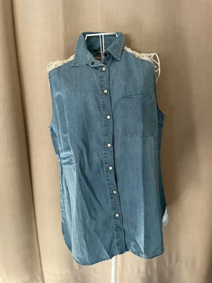 Chemise sans manches