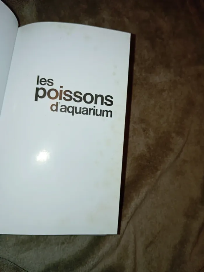 Livre guide vert Les poissons d'aquarium - photo numéro 5
