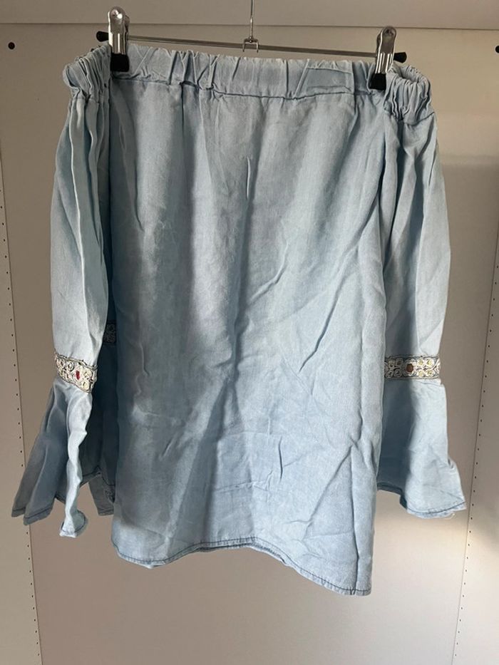 Teeshirt à épaules dénudées - photo numéro 2
