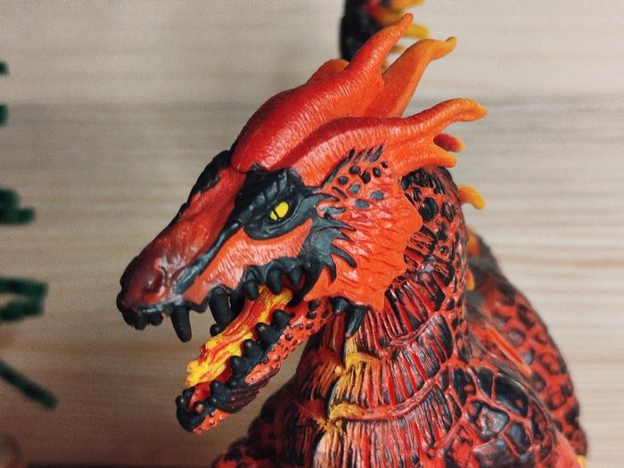 Schleich dragon de lave Figurine Eldrador Animal imaginaire - photo numéro 4