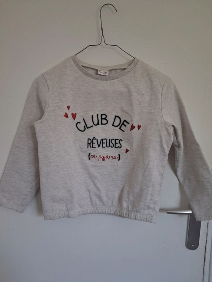 Pull fille 10 ans