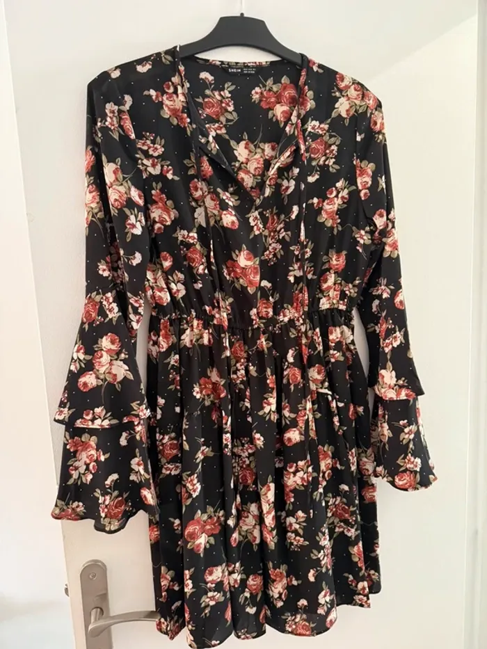 Robe liberty fleur - photo numéro 3