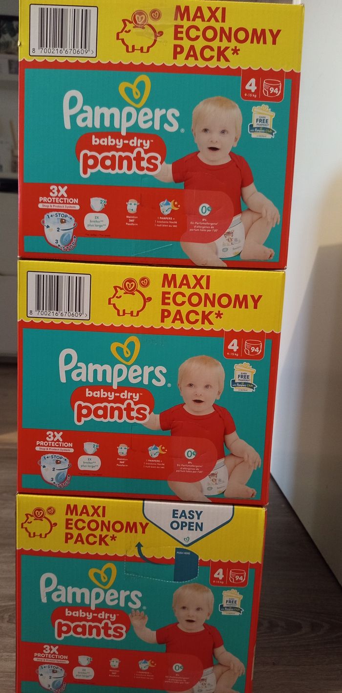 3 cartons Pampers taille 4 - photo numéro 2