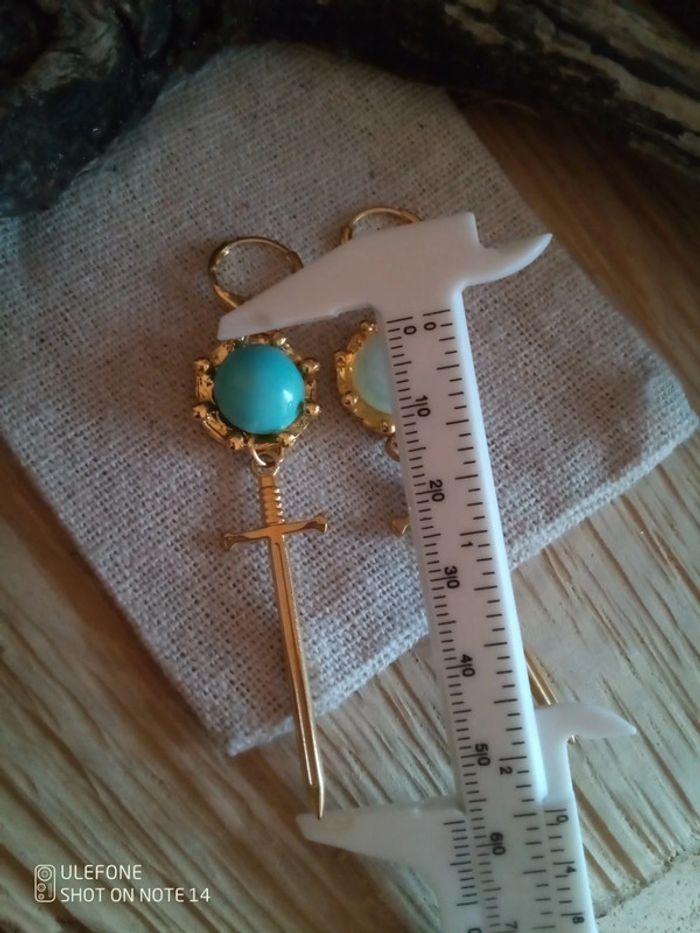 Boucles d'oreilles épées - photo numéro 2