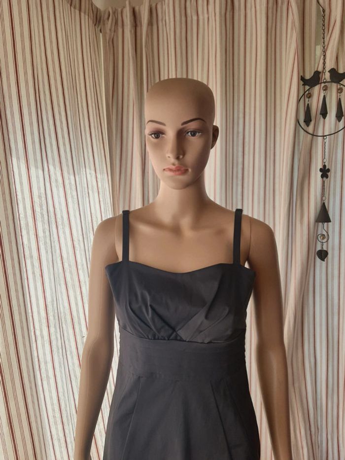 Jolie Robe grise à bretelles Tenax taille 44 - photo numéro 4