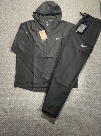 Ensemble Nike running noir taille XL